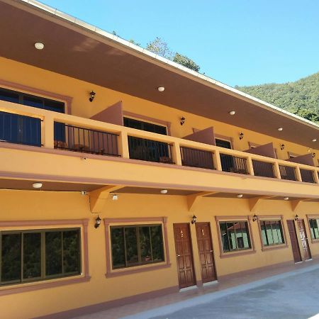 Hill Top Home قرية ماي سالونج المظهر الخارجي الصورة