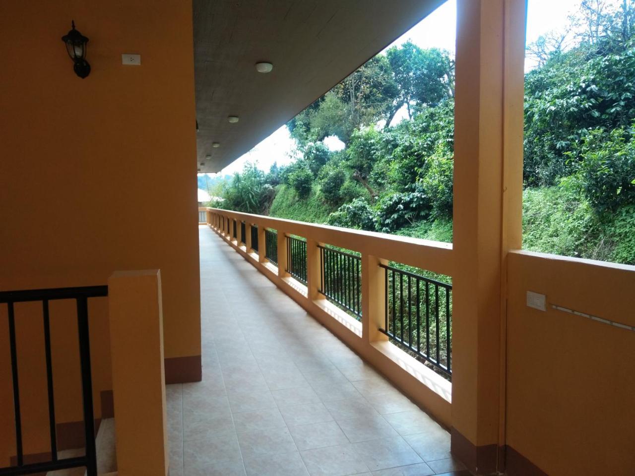 Hill Top Home قرية ماي سالونج المظهر الخارجي الصورة